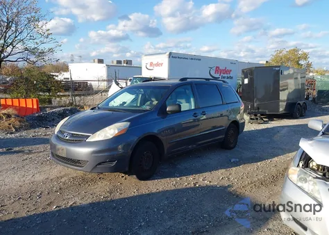 2006 Toyota Sienna Le z USA, uszkodzony, nr VIN 5TDZA23C06S450999